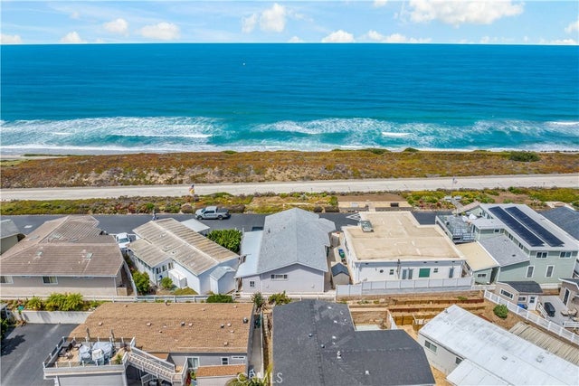 6536 Oceanview Drive # T, Carlsbad.