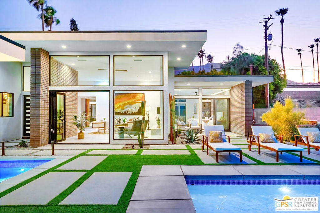 Photo of Listing #25559985PS