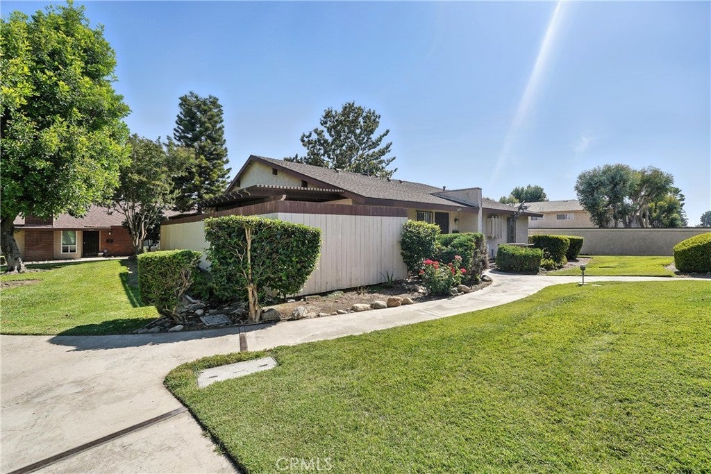 Photo of Listing #MB25143087