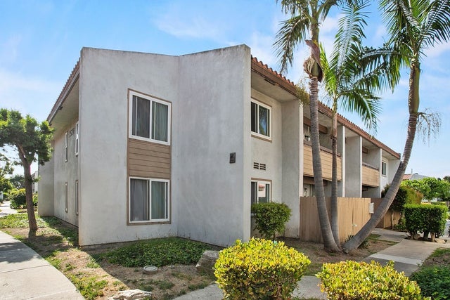 2521 Sunflower Avenue # R1, Santa Ana