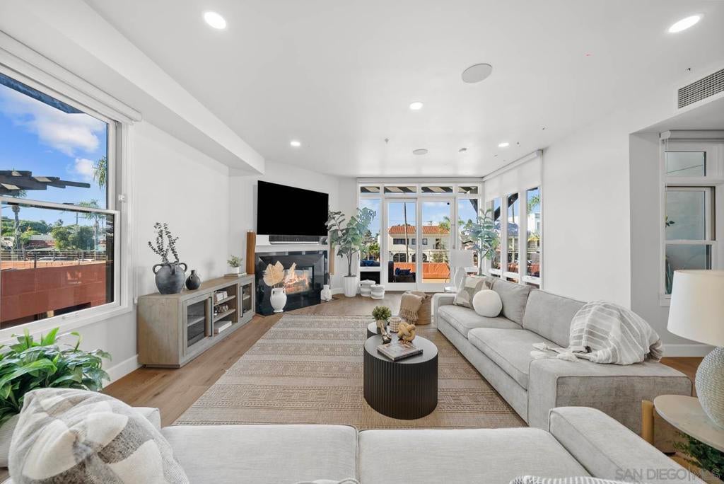 Photo of Listing #250032565SD