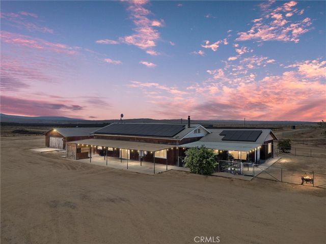 913 Basic School Road, Maricopa