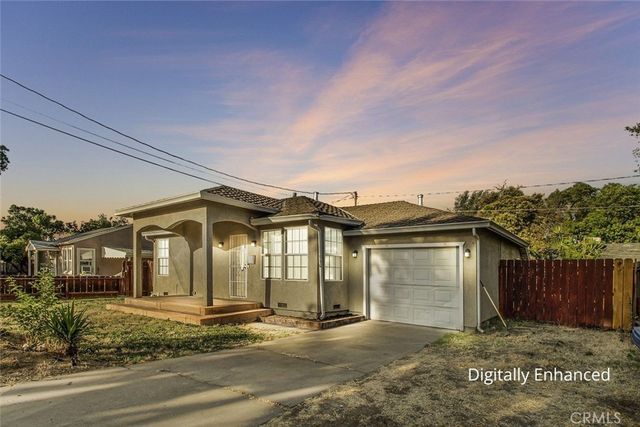 136 Village Road, Modesto