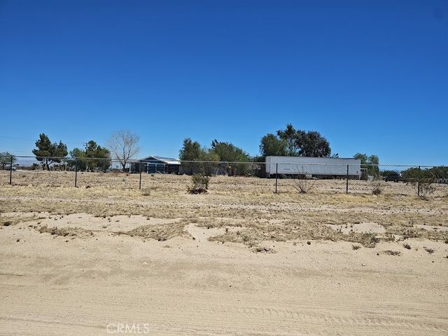 7327 South St., Adelanto