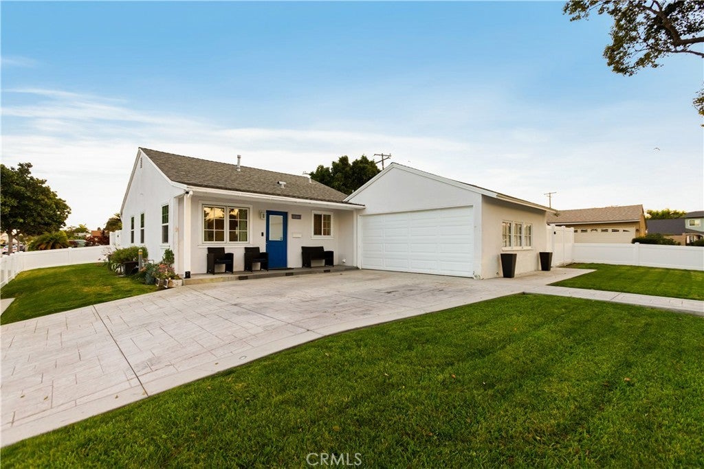 Photo of Listing #SB25148784