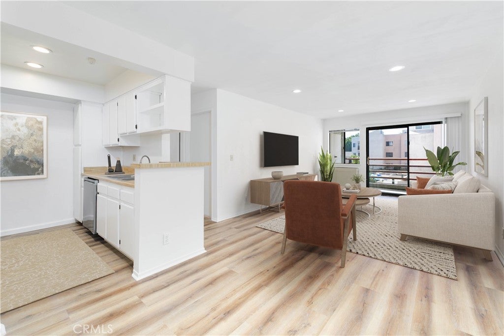 Photo of Listing #TR25152560