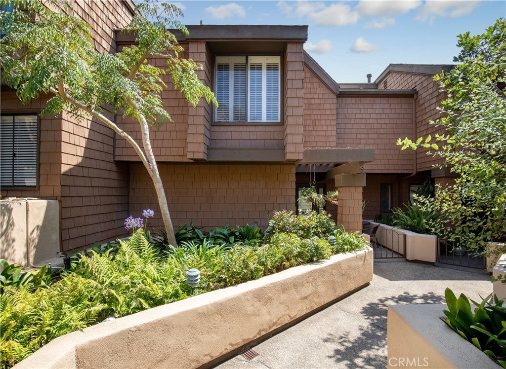 Photo of Listing #NP25141696