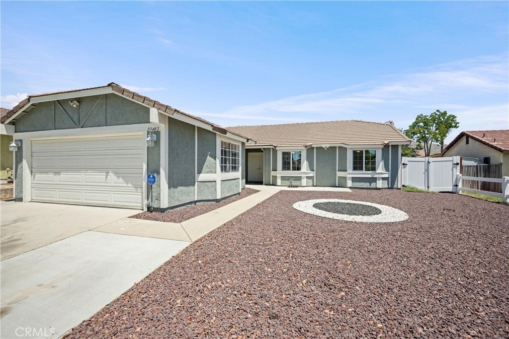 Photo of Listing #IV25153144