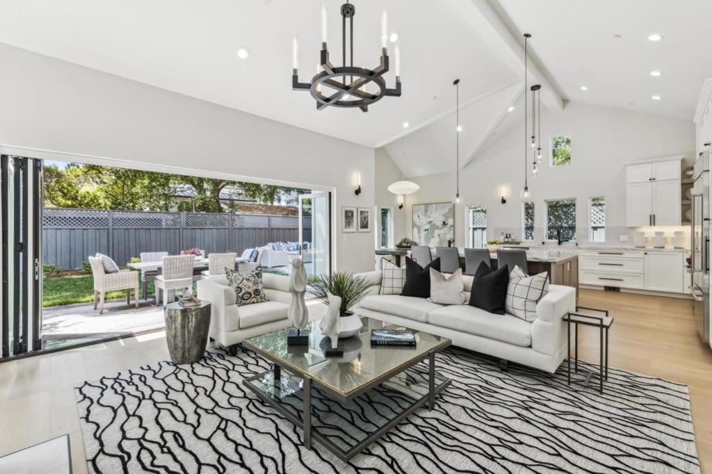 Photo of Listing #ML82009997