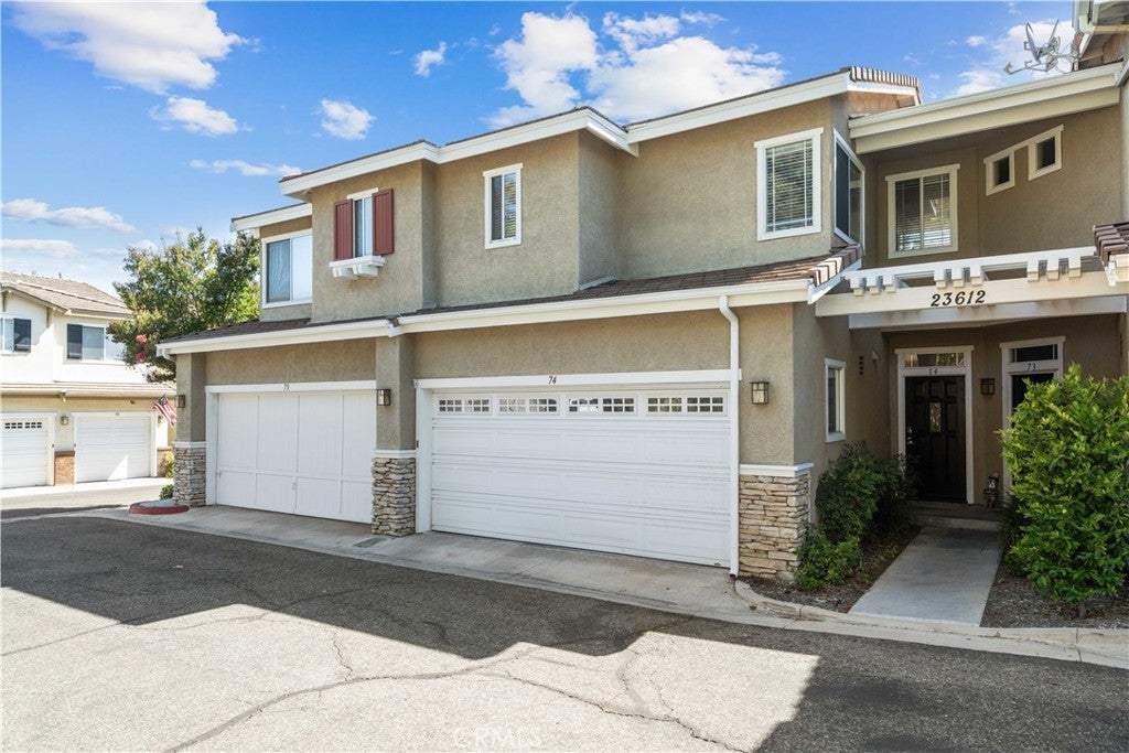 Photo of Listing #SR25153394