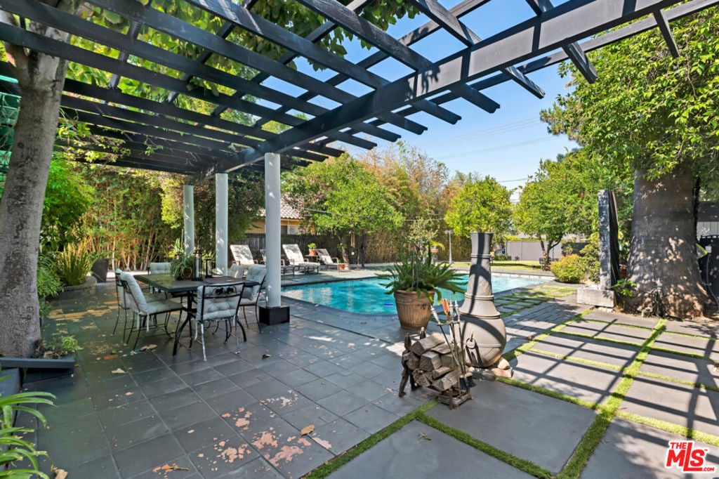 Photo of Listing #25559779