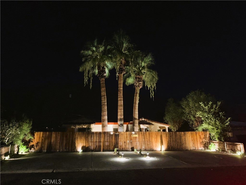 583 Calle Abronia, Palm Springs