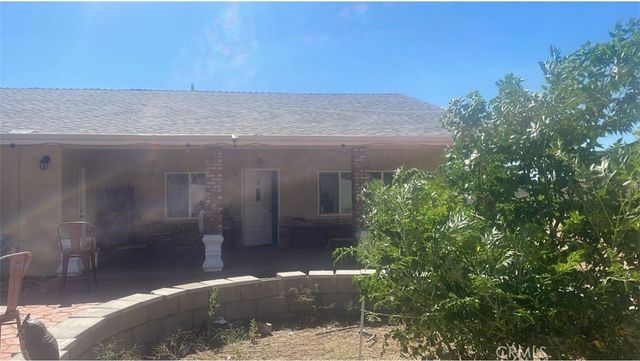 41037 34th Street W, Palmdale