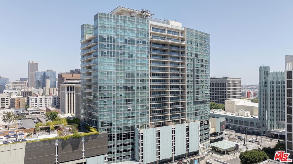 Photo of Listing #25560831