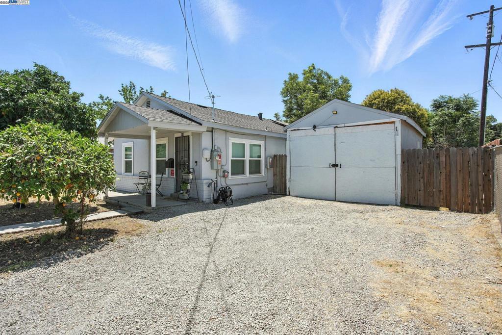 1551 Chronicle Ave, Stockton