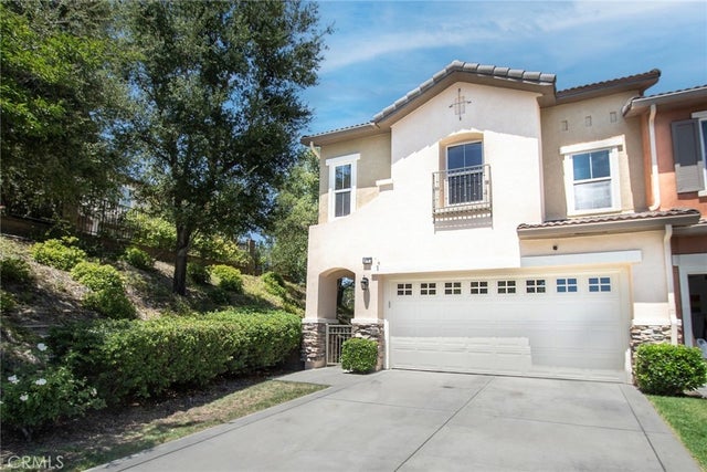 26767 Via La Paz, Valencia