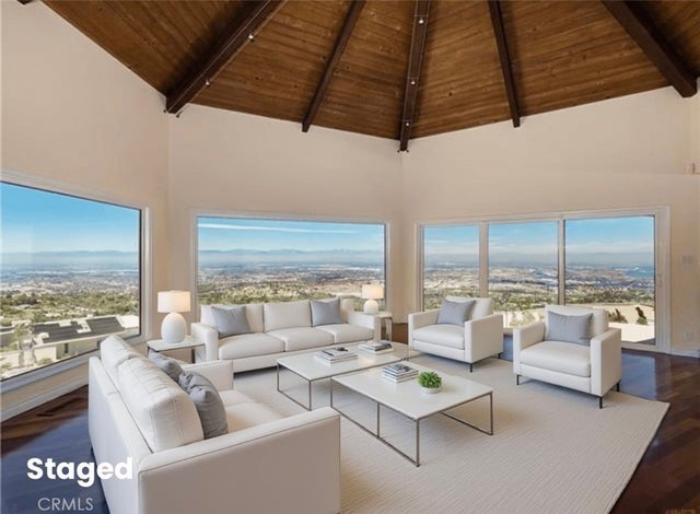 3311 Crownview Drive, Rancho Palos Verdes.