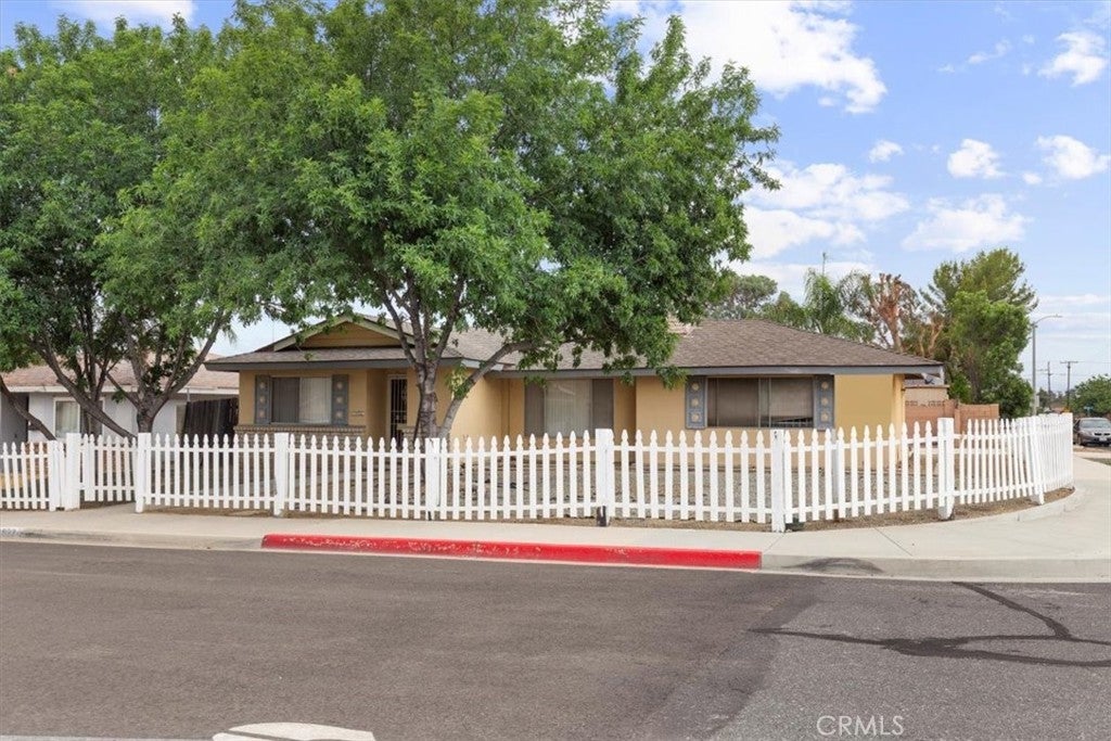 Photo of Listing #SW25156874