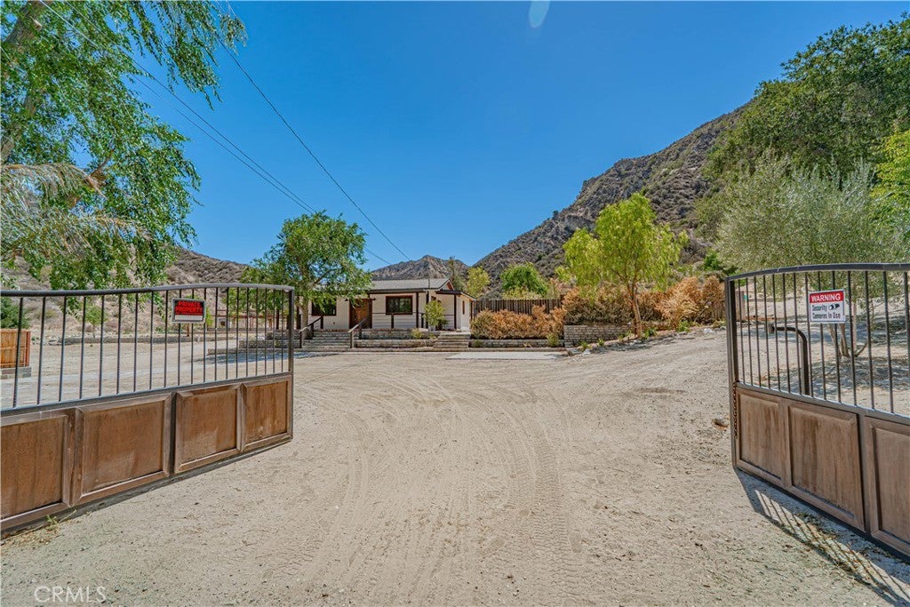 Photo of Listing #SR25156878