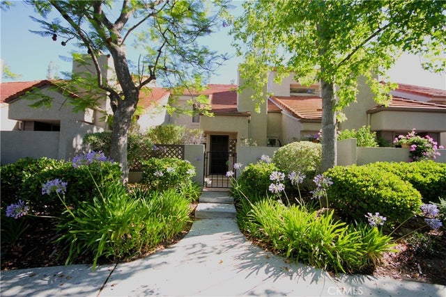 800 Via Colinas, Westlake Village