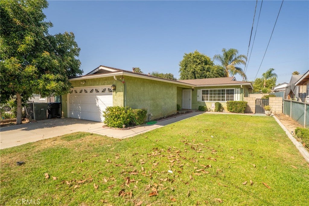 Photo of Listing #IV25156885