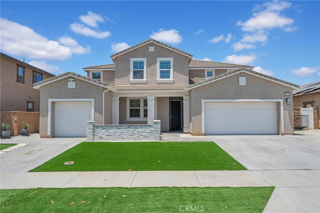 2721 Kings Canyon Drive, Jurupa Valley