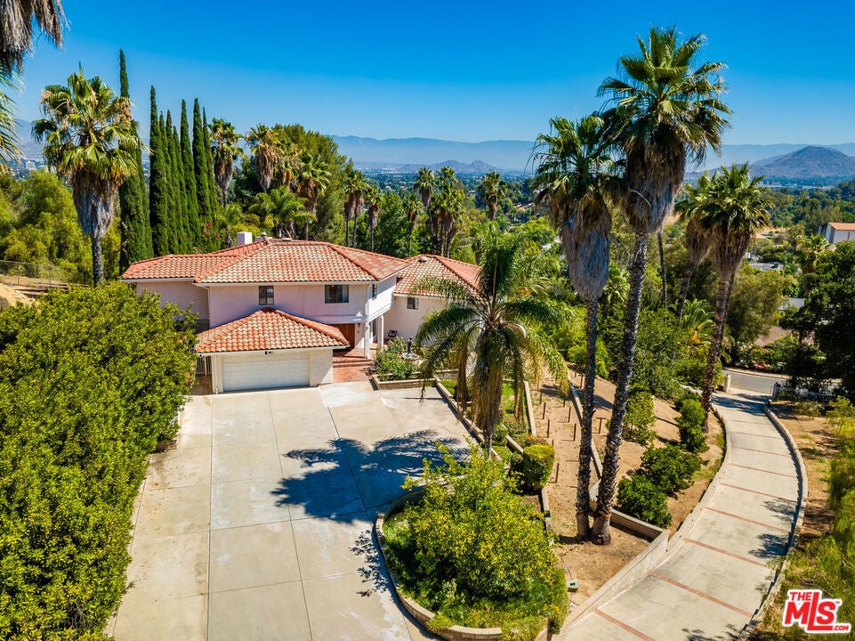 Photo of Listing #25564891