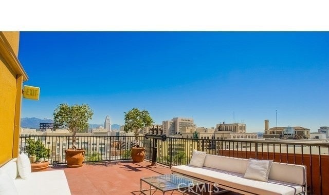 Photo of Listing #DW25157366