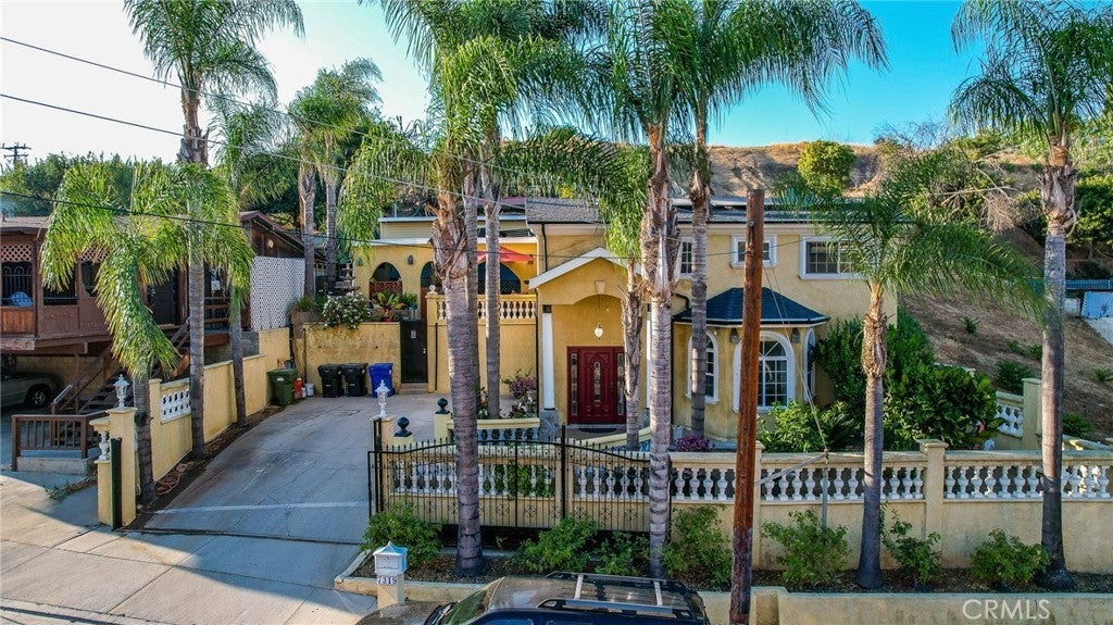 Photo of Listing #DW25158863