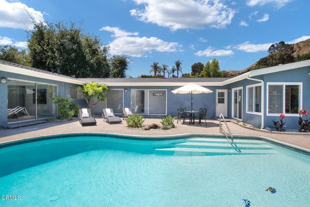 3345 Rubio Crest Drive, Altadena