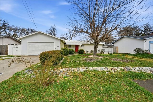15050 Lakeview Way, Clearlake