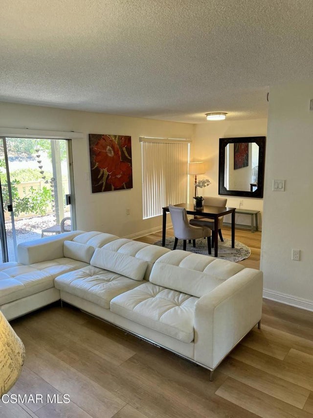 788 Pinetree Circle # 13, Thousand Oaks