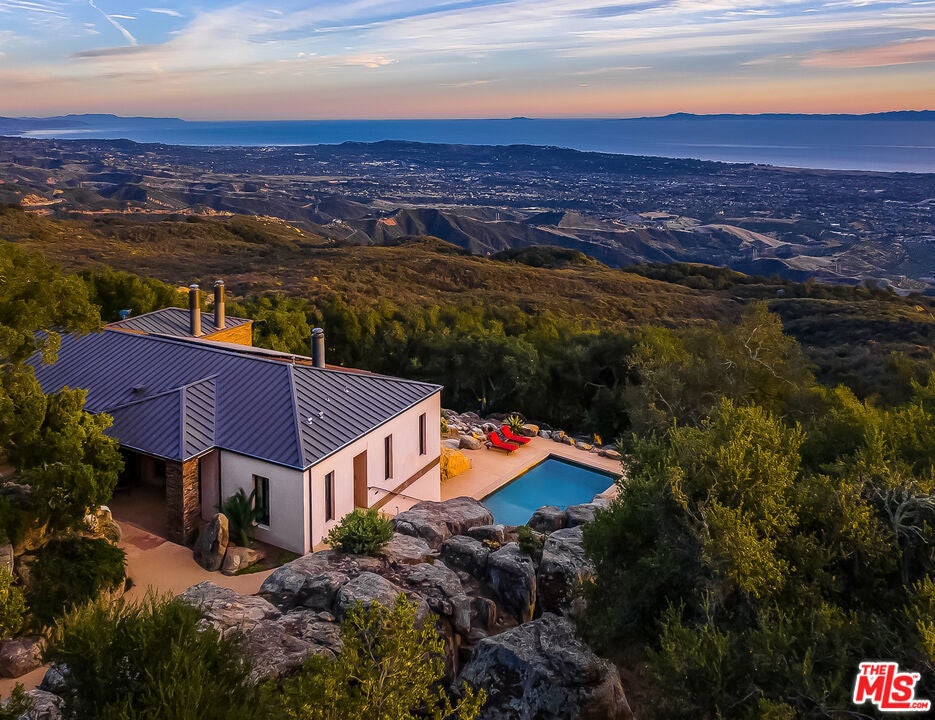 Photo of Listing #25566111