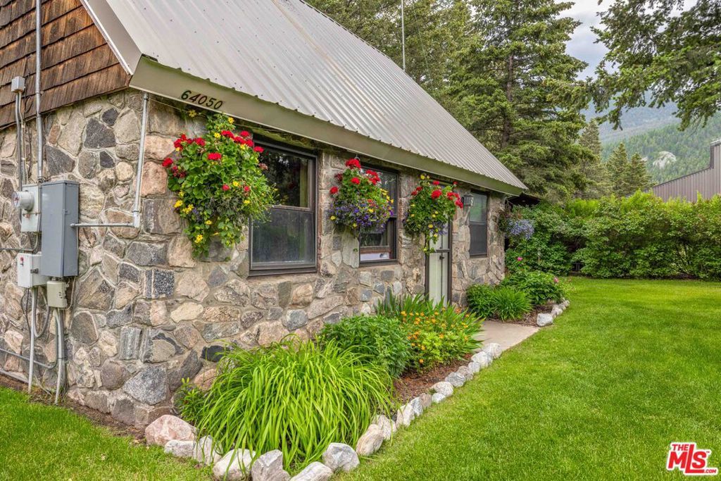 Photo of Listing #25565853