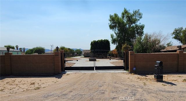 690 Riviera Drive, Blythe