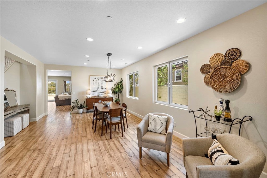 Photo of Listing #OC25160062