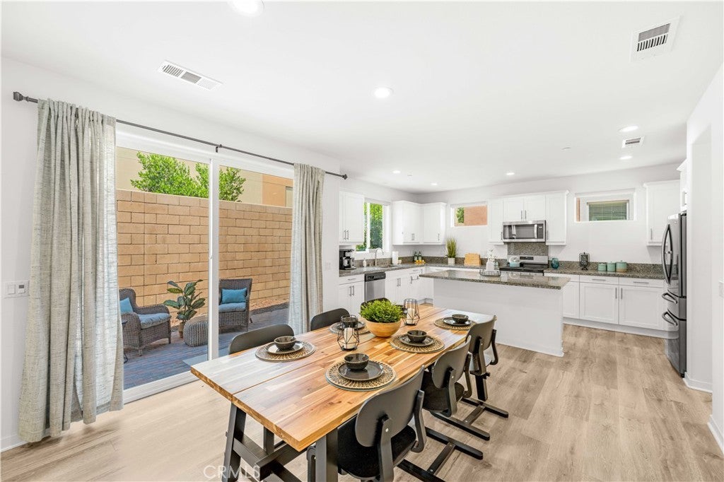 Photo of Listing #TR25160453