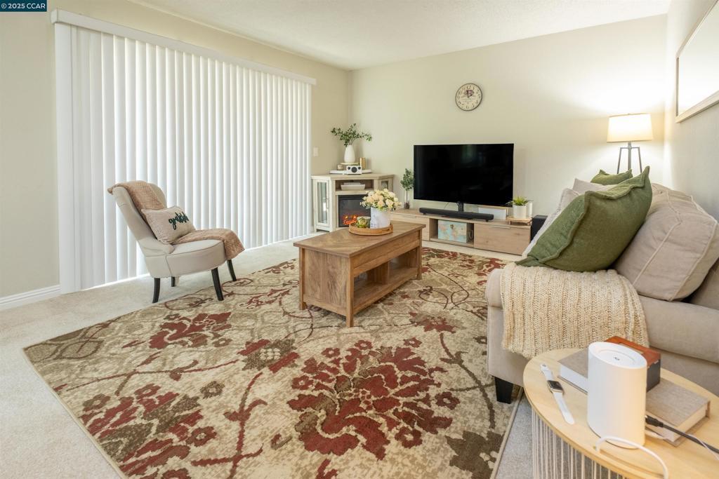 5318 Ridgeview Circle 10, El Sobrante