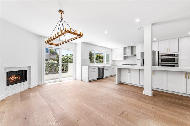 19315 Brooktrail Lane, Huntington Beach