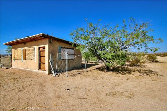 62107 Moon Drive, Joshua Tree