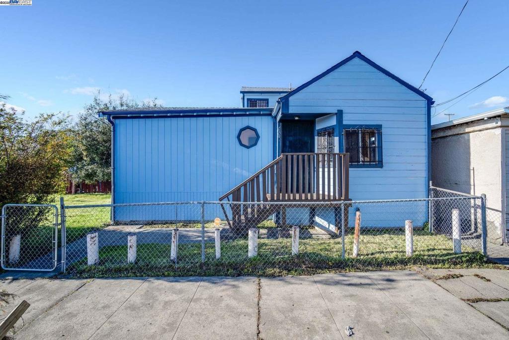 Photo of Listing #41105233