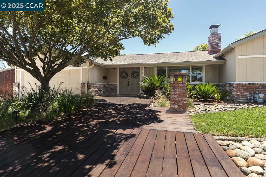 Photo of Listing #41105246