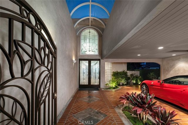 17022 Marinabay Drive, Huntington Beach
