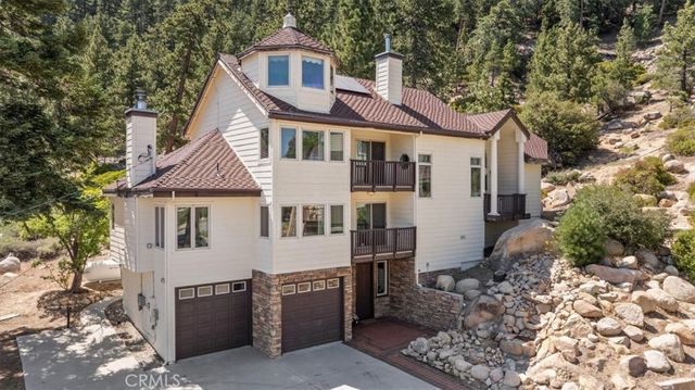 38512 North Shore Drive, Fawnskin