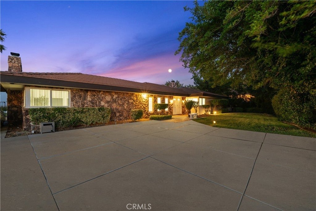 Photo of Listing #SR25151976