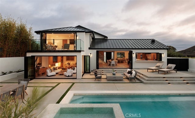 919 Sandcastle Drive, Corona Del Mar