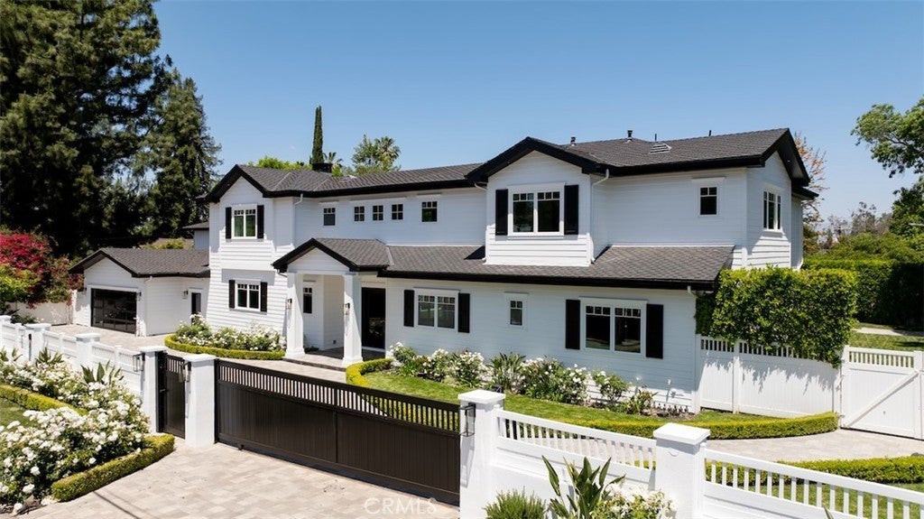 Photo of Listing #SR25162507