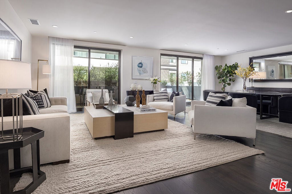 Photo of Listing #25566301