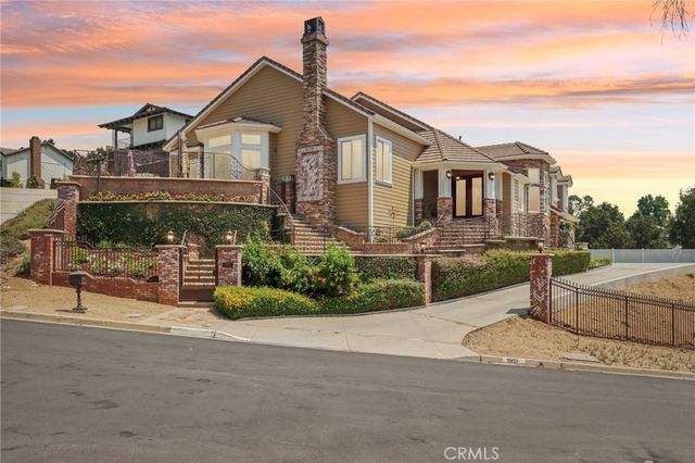 1951 Scarborough Lane, San Dimas