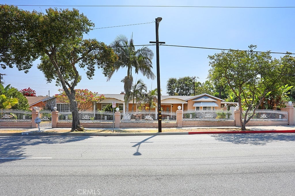 Photo of Listing #PW25163282